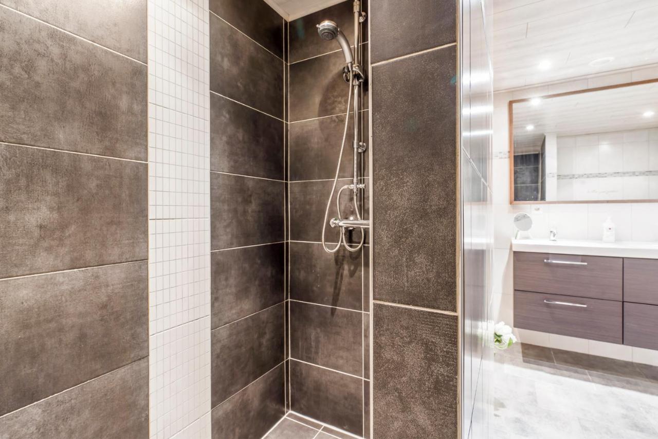 Great House For 6 People At