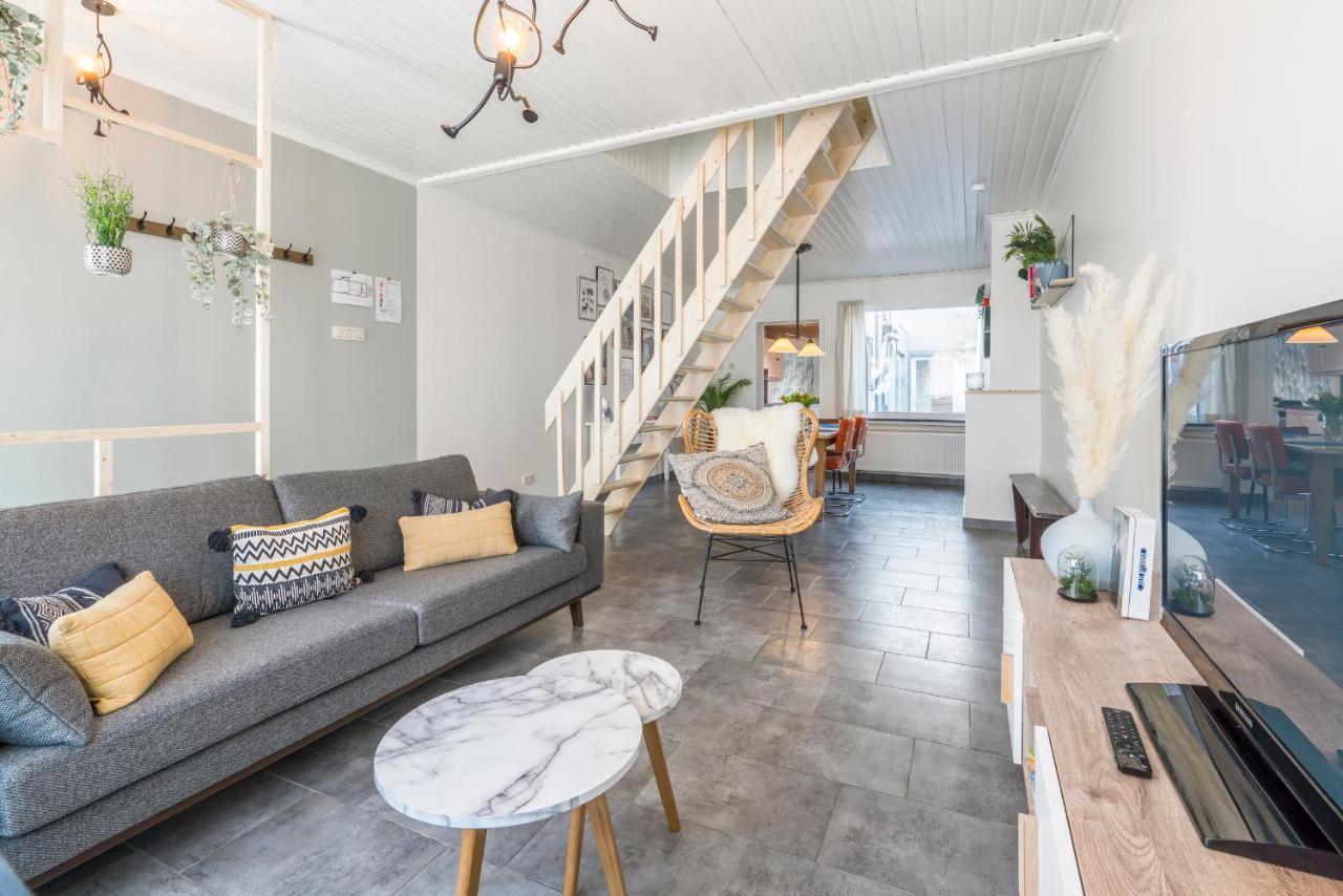 Great House For 6 People At *